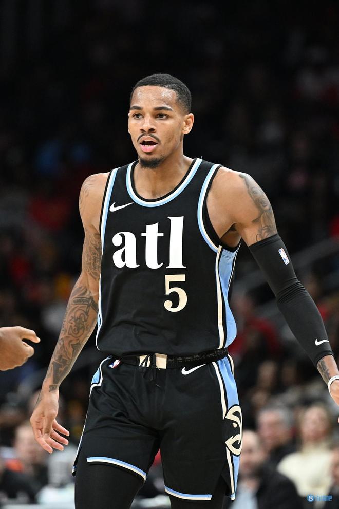 这个表现不 这个表现不